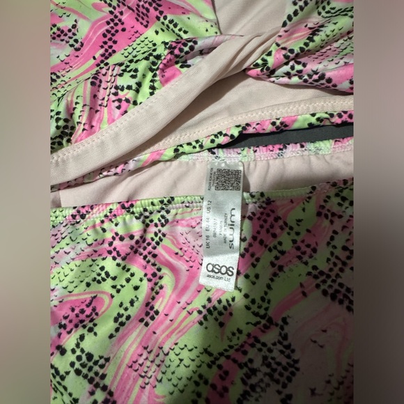 ASOS TWO PIECE SWIM SET - Picture 2 of 2